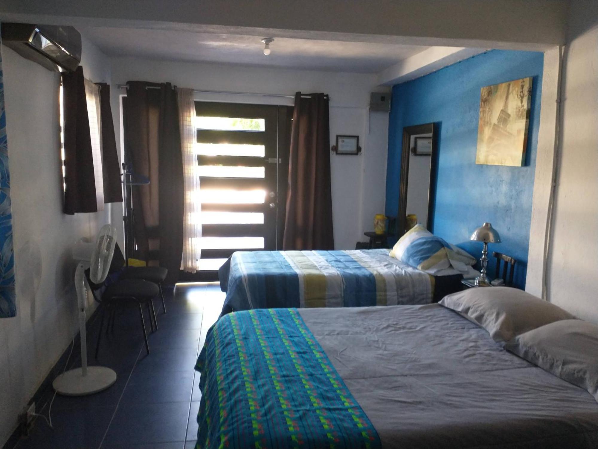 Casa Luna Misiones de La Paz الغرفة الصورة